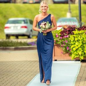 Davids Bridal bridesmaid dress. Worn a few hours